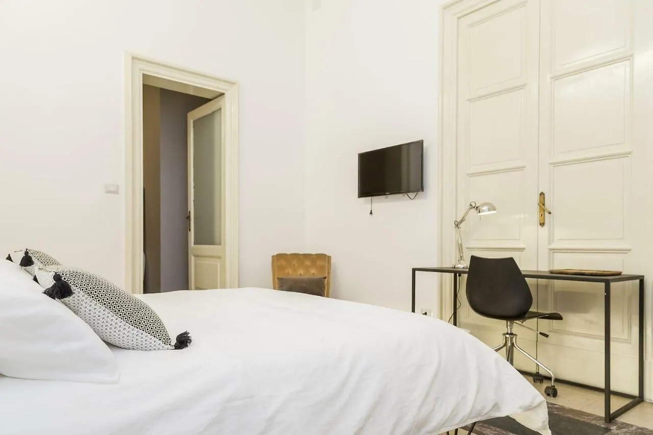B&B 4 Elementi Catania Bed & Breakfast